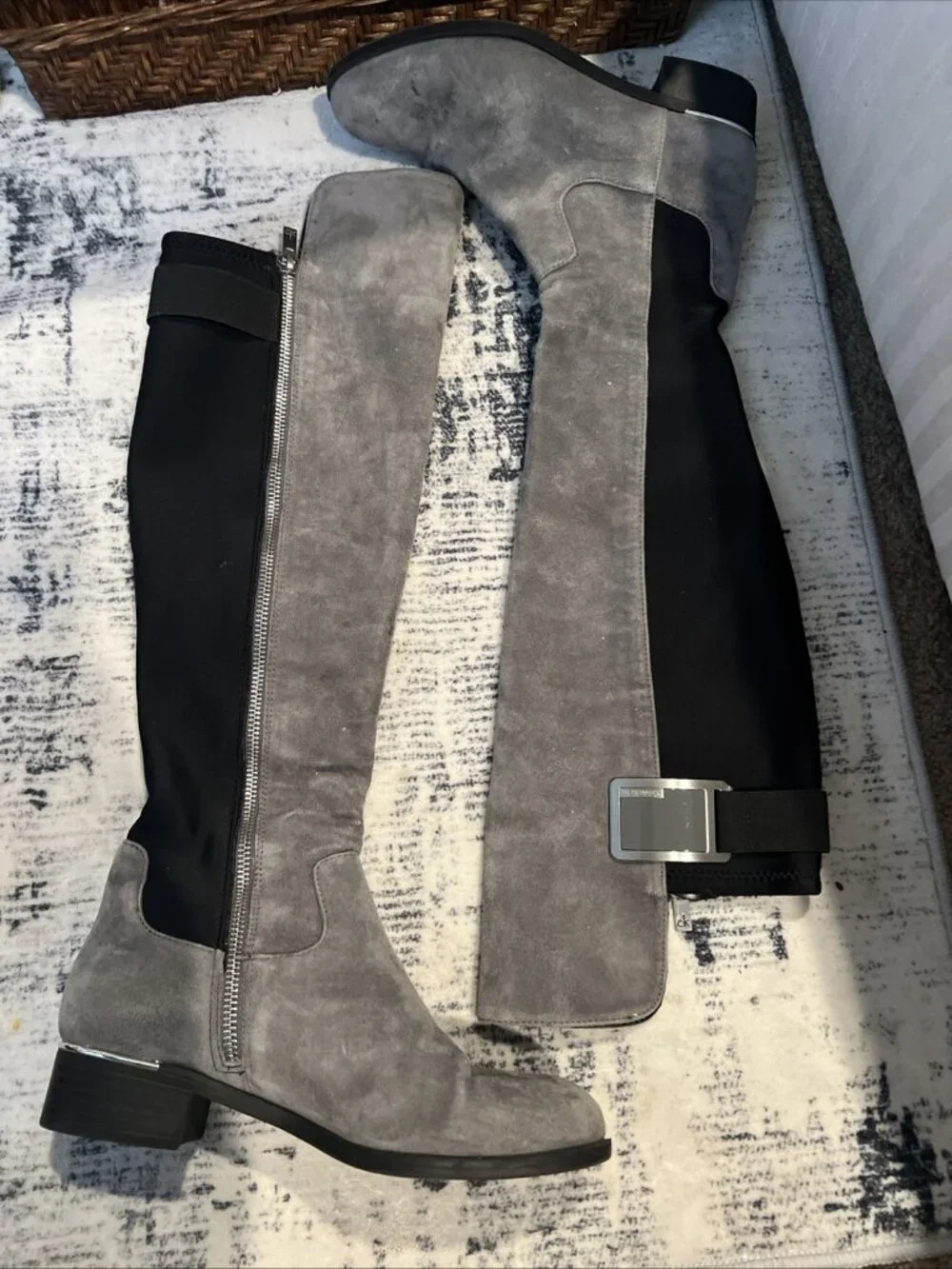 Calvin Klein Cylan Gray Faux Suede Stretch Panel Over Knee Boots 6.5 Women’s